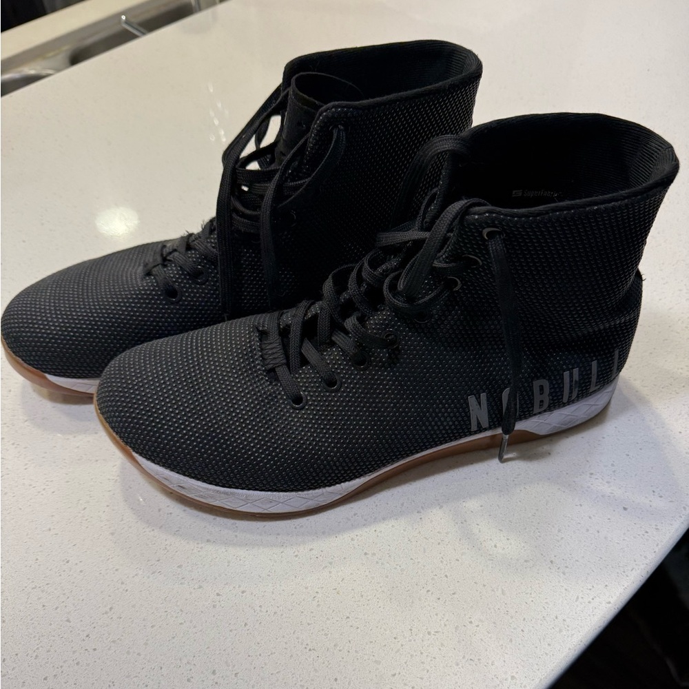 Men’s No Bull high top Trainers 10.5